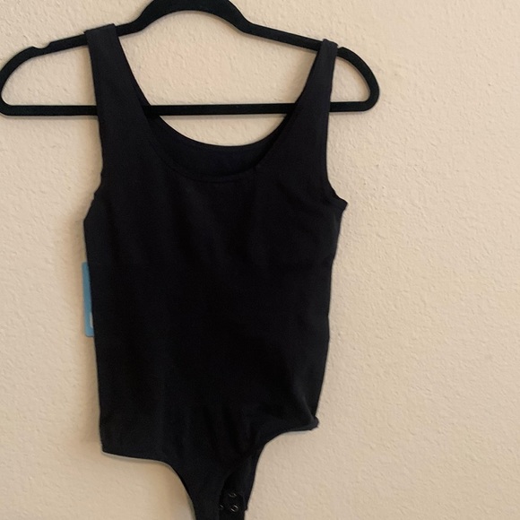 Yummie by Heather Thomson Other - NWT yummie bodysuit size xs